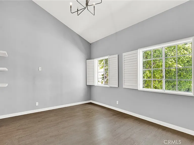5200 White Oak Ave #52 — Photo 16