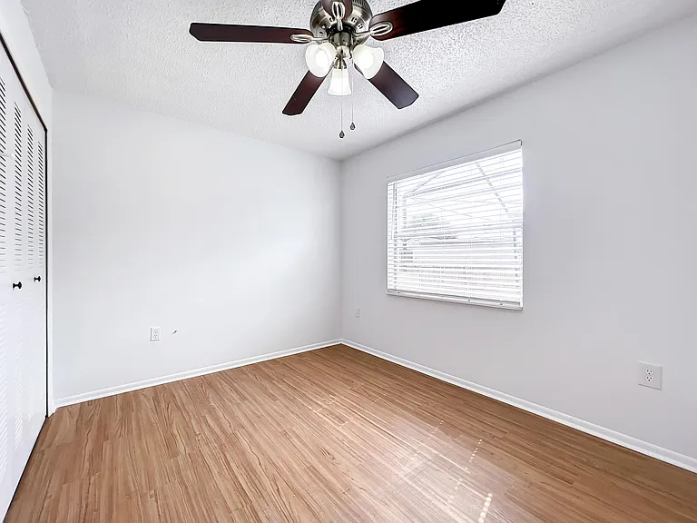 1035 Windway Cir — Photo 17
