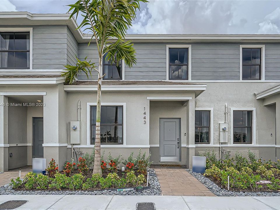 1st image of 350 NE 13th St