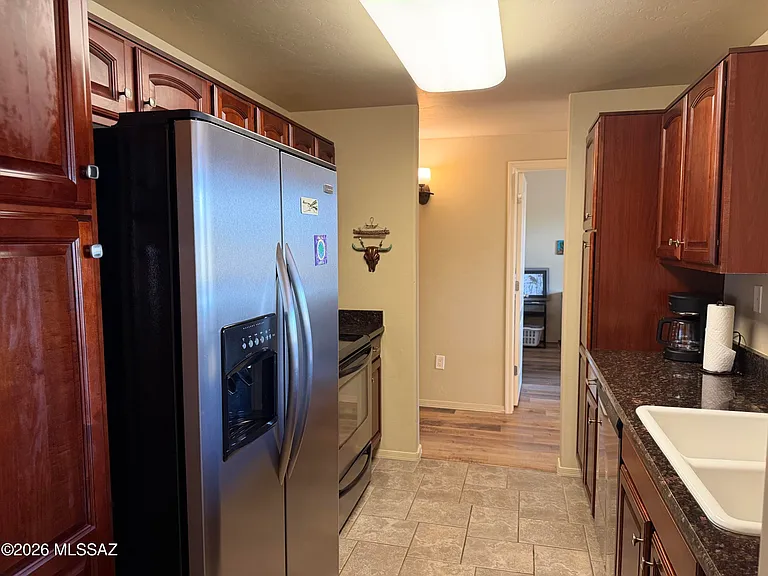2550 E River Rd #16301 — Photo 7