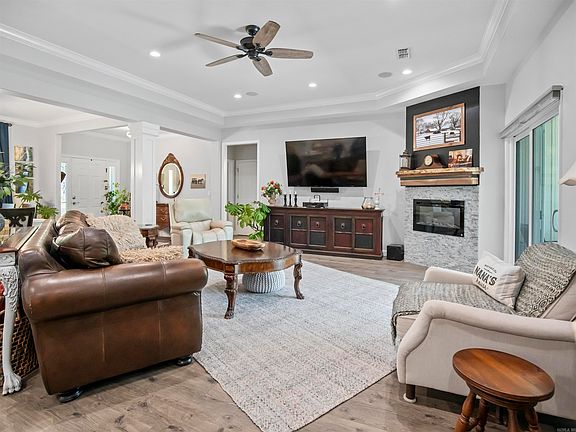 4th image of 29 Gandesa Way