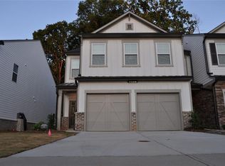 5940 Lyon St, Cumming, GA 30028