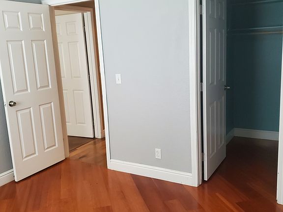 3rd image of 3531 Treleaven Ct