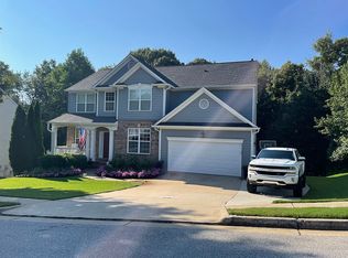 6805 Grand Magnolia Dr, Sugar Hill, GA 30518