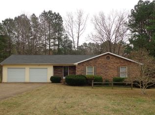 280 Henderson Dr, Paris, TN 38242