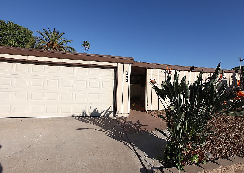 1st image of 2091 Finch Ln