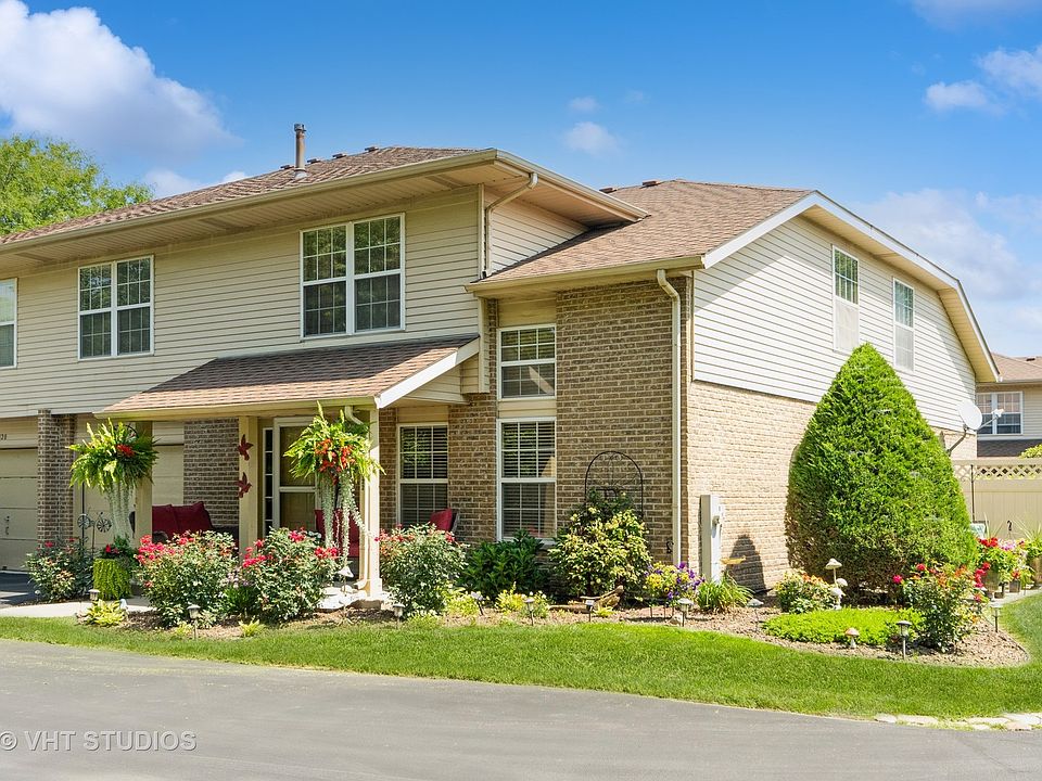 1st image of 16122 Creekmont Ct #16122