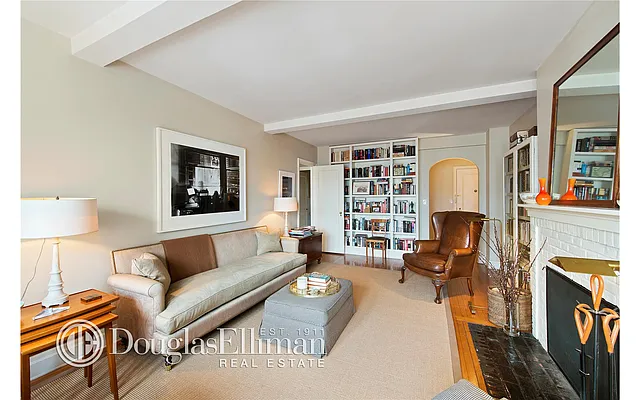 Rented by Douglas Elliman | media 16