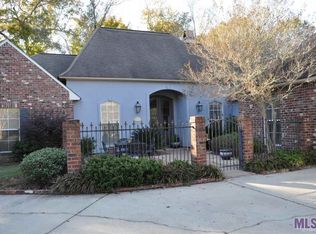 9552 Vouvray Dr, Baton Rouge, LA 70817