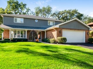 3215 Knollwood Ln, Homewood, IL 60430