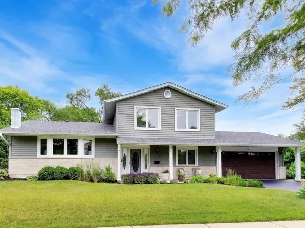 3505 Winston Dr, Hoffman Estates, IL 60192