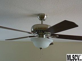 3rd image of 2033 Lee Roy Ln