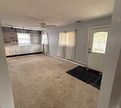 4th image of 1018 W Plainfield Rd
