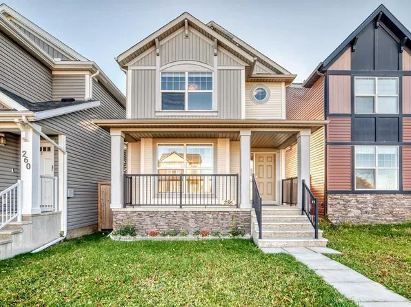 256 NW Autumn Grn SE, Calgary, AB T3M 0H4