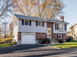 36 Summit St, Salem, MA 01970