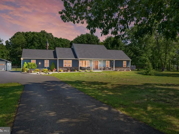 458 Radix Rd, Williamstown, NJ 08094