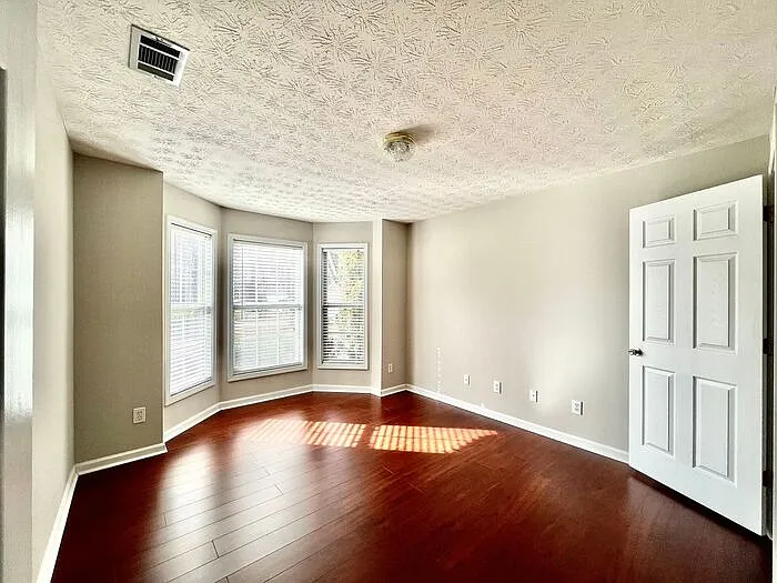 1410 Highland Farm Dr — Photo 16