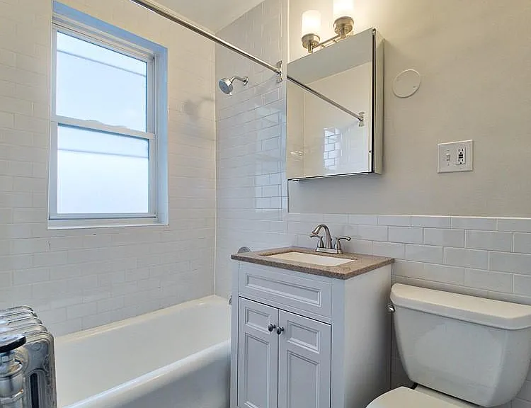 1412 W Chase Ave — Photo 12