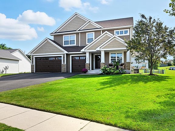 3rd image of 1270 Knight Ln