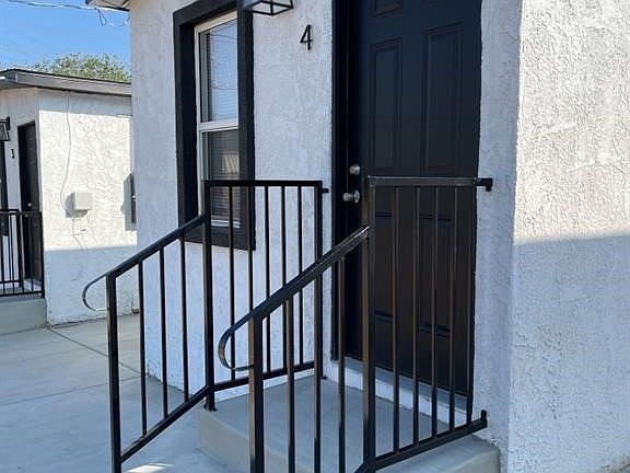 3rd image of 10098 Campbell Ave #4