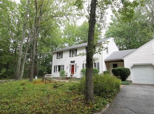 59 Crown Hill Rd, Wappingers Falls, NY 12590