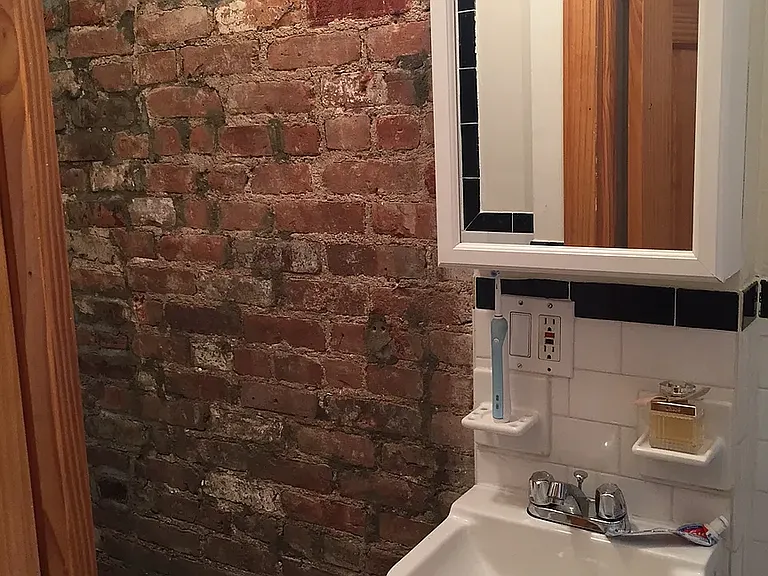 234 Thompson St #7 — Photo 14