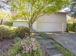 9010 SW 8th Ave, Portland, OR 97219