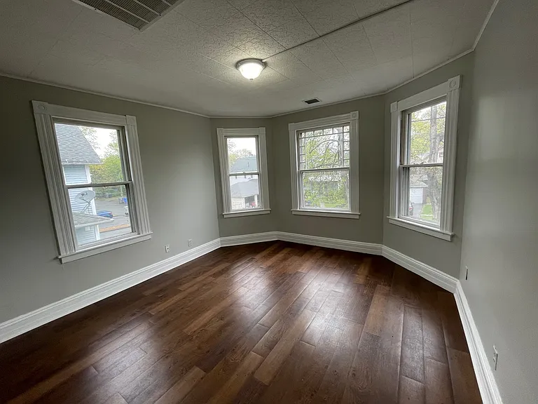 19 Prince St #2R — Photo 1