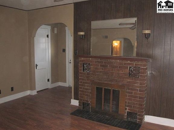 4th image of 205 W 25th Ave