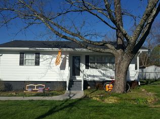 728 Pershing St, Maryville, TN 37801