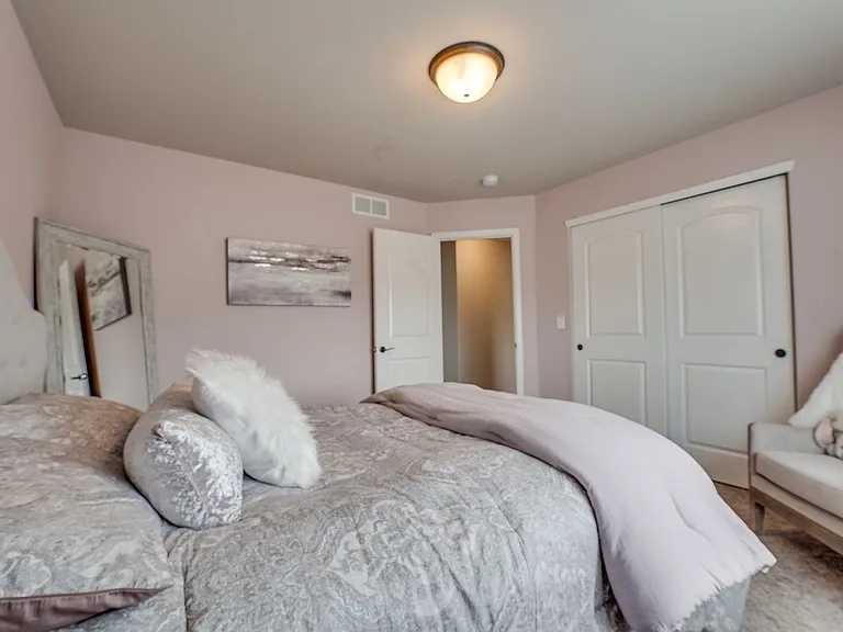 1302 Chamois Dr — Photo 28