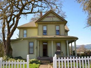 964 Dairy Loop Rd, Roseburg, OR 97471