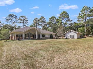 9080 Old Chemonie Rd, Tallahassee, FL 32309