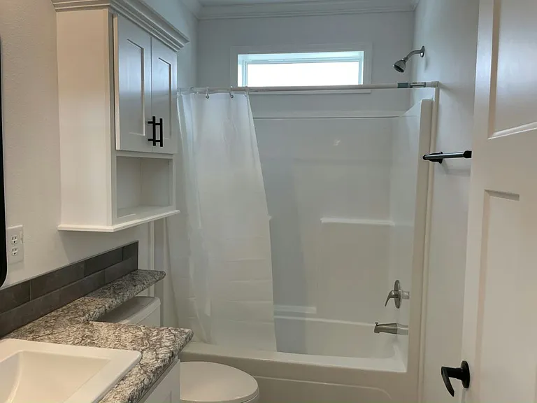 107 Country Club Dr #107 — Photo 7
