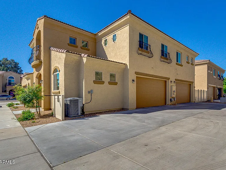 1367 S Country Club Dr #1322 — Photo 3