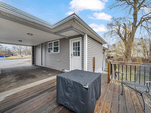 5th image of 370 Huse Road