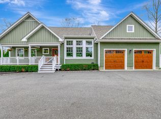 142 Gibbs Pond Rd, Nesconset, NY 11767