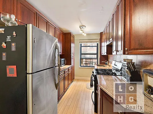 Sold by LoHo Realty | media 13