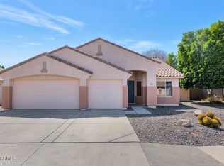 5613 E Garnet Ave, Mesa, AZ 85206