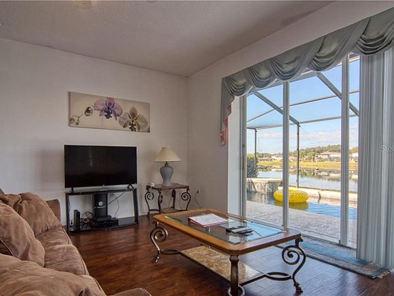 4th image of 2995 Sunset Vista Blvd