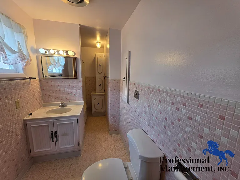 938 Bighorn Rd — Photo 11