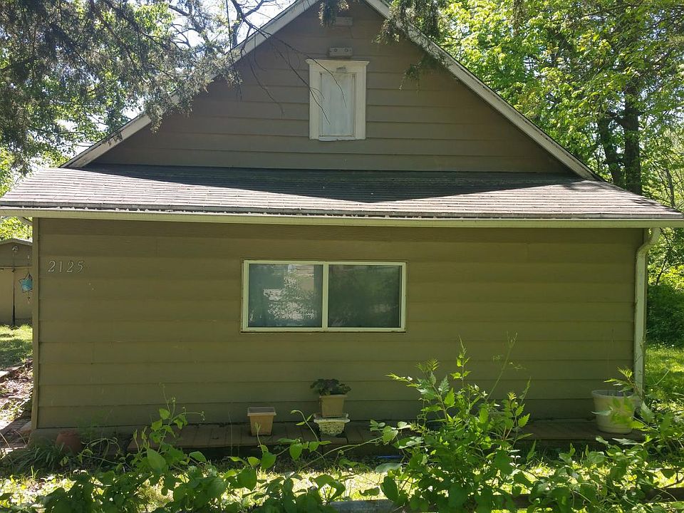 1st image of 2125 E 82nd St