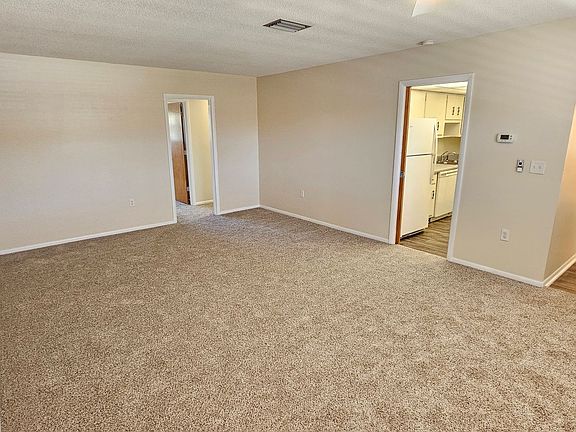3rd image of 245 Center Rd Unit 211