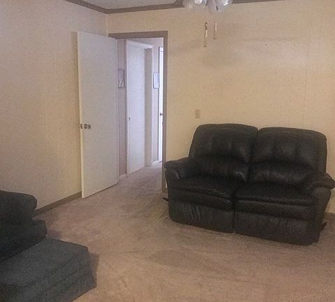 2nd image of 84 Hornet Dr