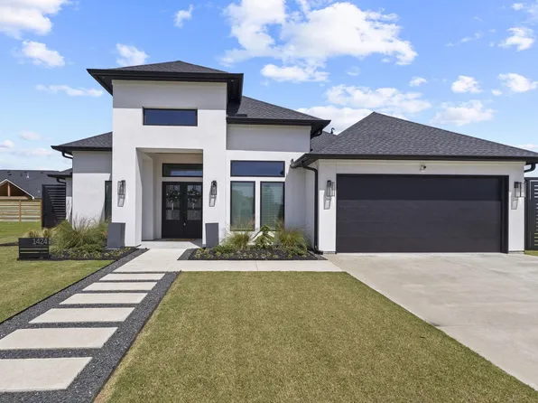 1424 Augustine, Port Neches, TX 77651