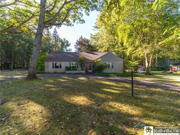 130 Marvin Pkwy, Jamestown, NY 14701