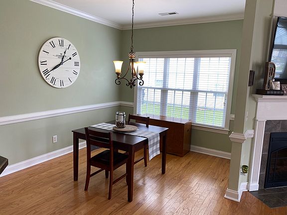 5th image of 1924 B Cambria Dr #1