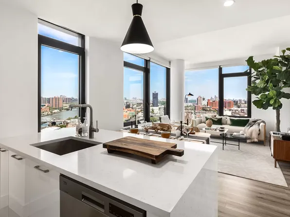 228 East 135th Street image 1 of 15