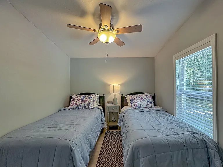 16957 Lake Christiana Ct — Photo 7