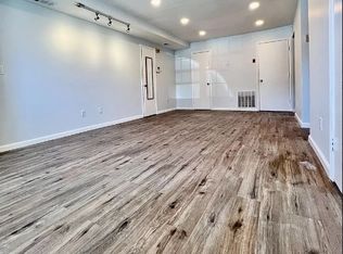 364 College Dr, Edison, NJ 08817